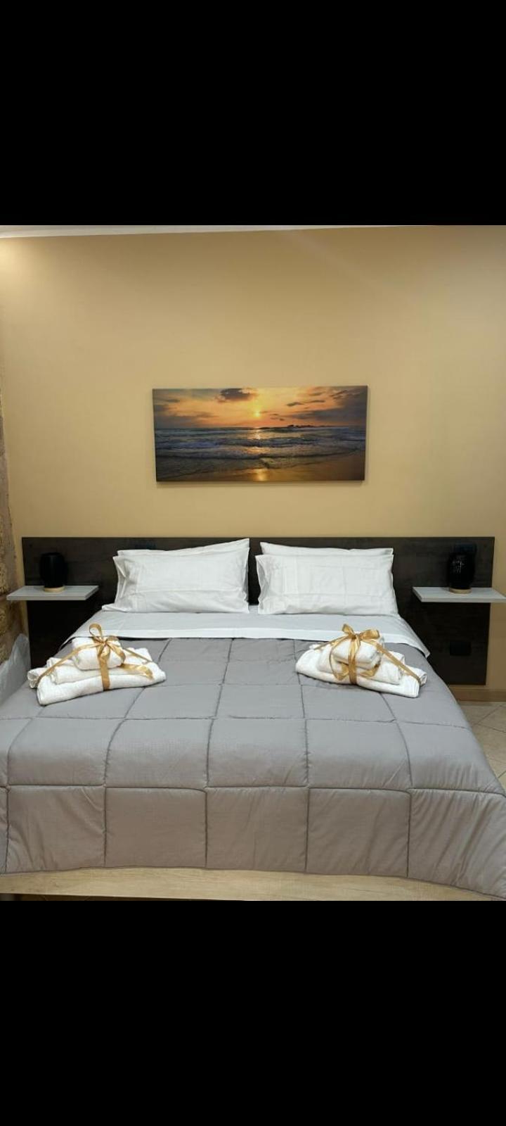 Kalgheros Luxury Rooms Agrigento Esterno foto